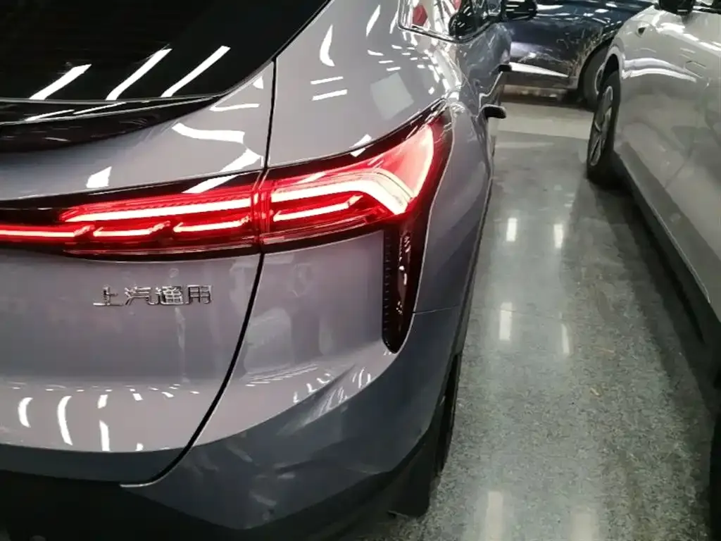Buick E4 2024 из CN, фото 8