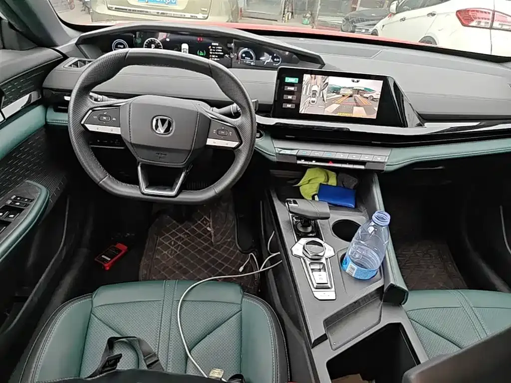 Changan UNI-V iDD 2024 из CN, фото 6
