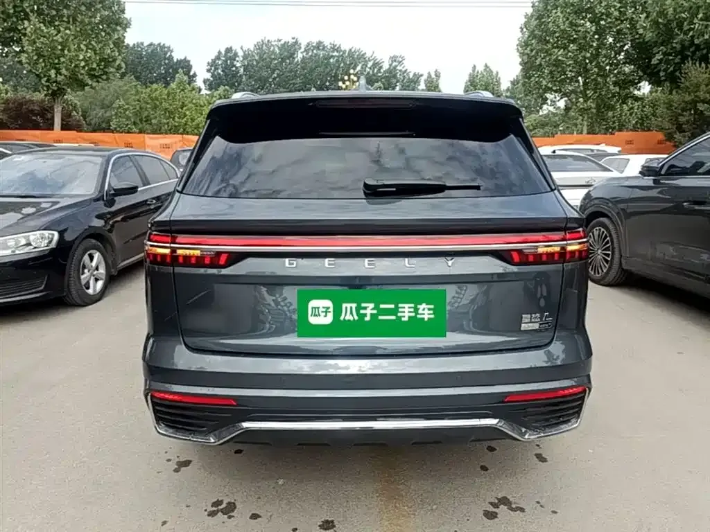 Geely Xingyue L — фото 9