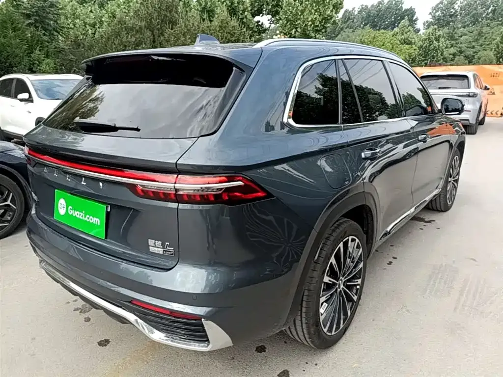 Geely Xingyue L — фото 10