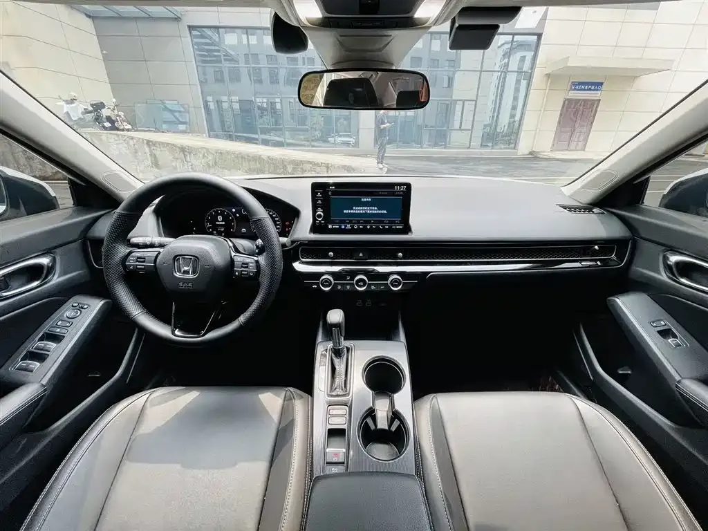 Honda Civic — фото 3