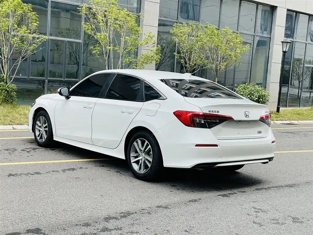 Honda Civic — фото 9