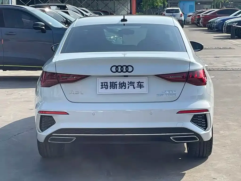 Audi A3 2023 из CN, фото 8