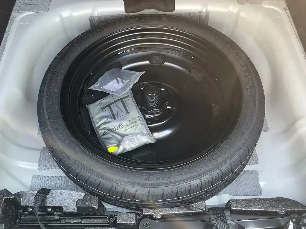 Audi A3 2023 из CN, фото 9