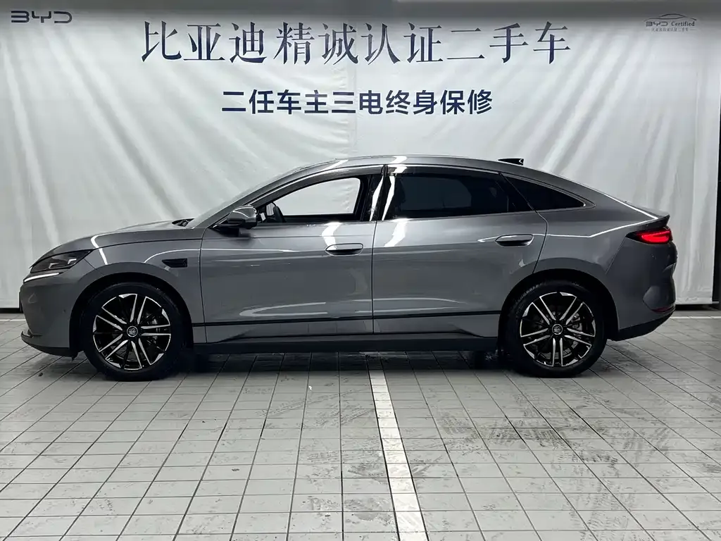 BYD Qin L — фото 6