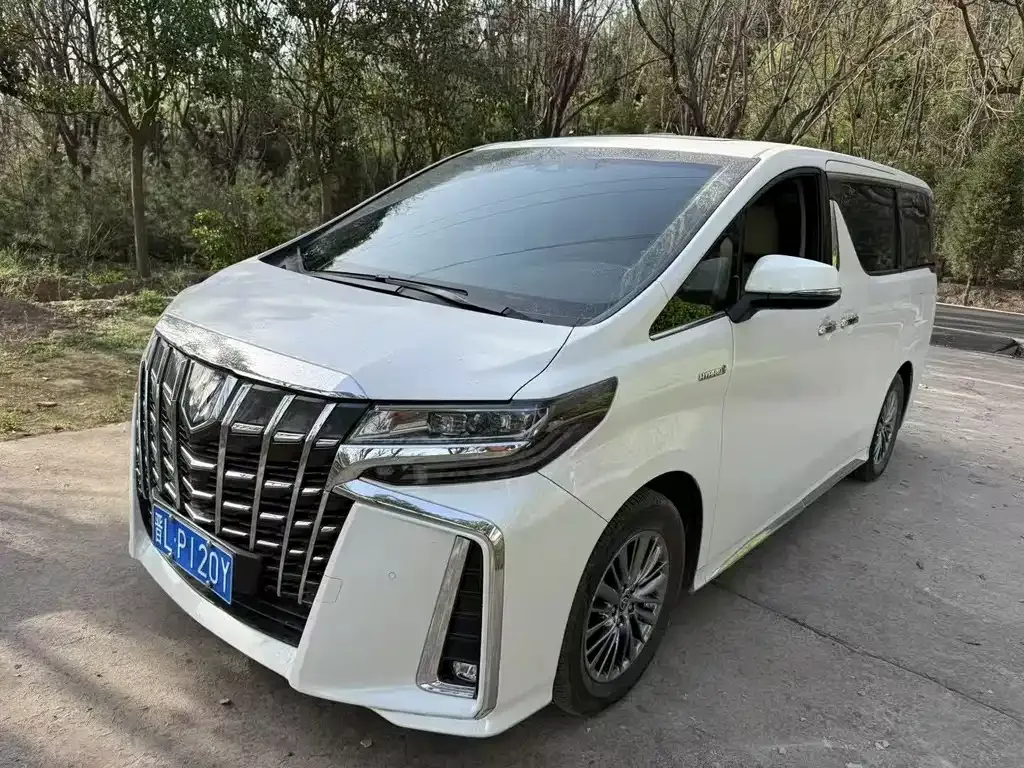 Toyota Alphard 2022 из CN, фото 1