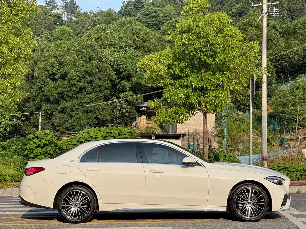 Mercedes-Benz C-Class 2025 из CN, фото 5