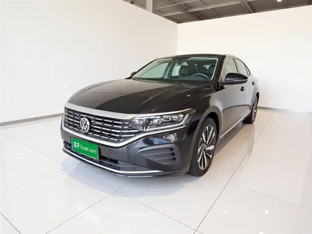 Volkswagen Passat — фото 9