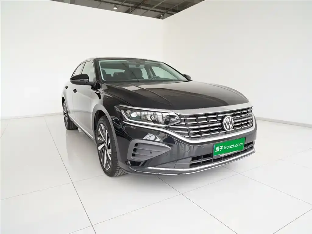 Volkswagen Passat — фото 3