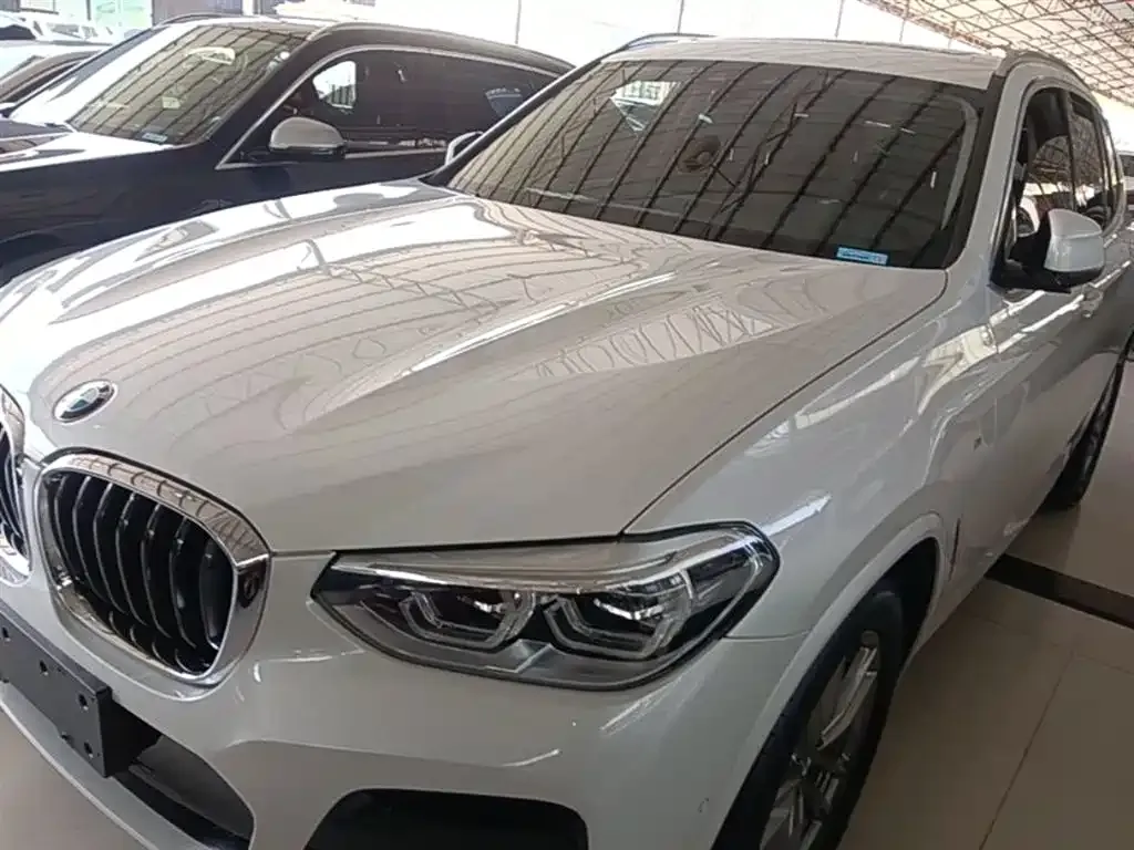 BMW X3 — фото 9