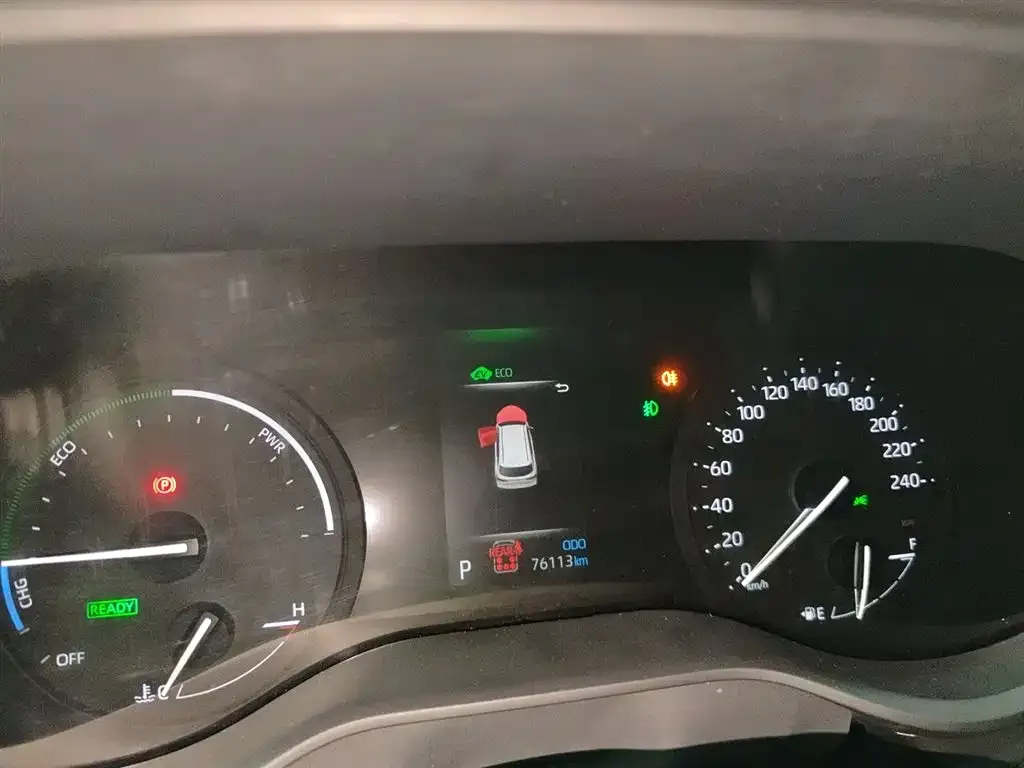 Toyota Granvia 2024 из CN, фото 4