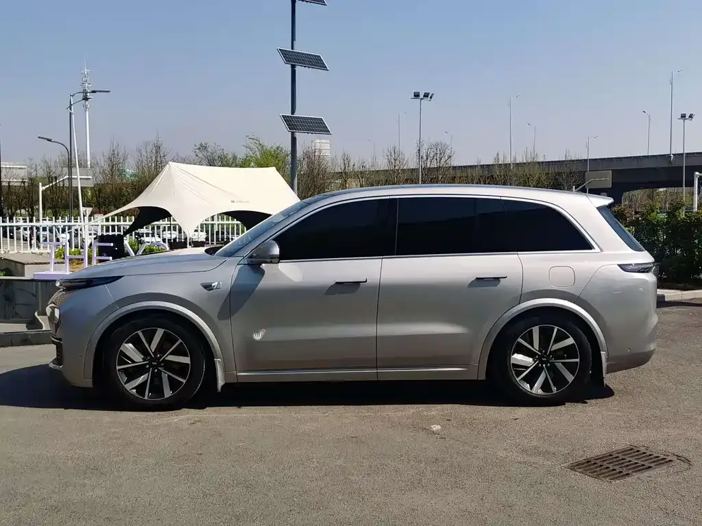 Li Auto L8 2023 из CN, фото 10