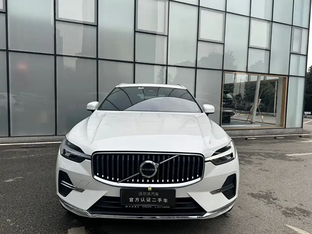 Volvo XC60 — фото 3