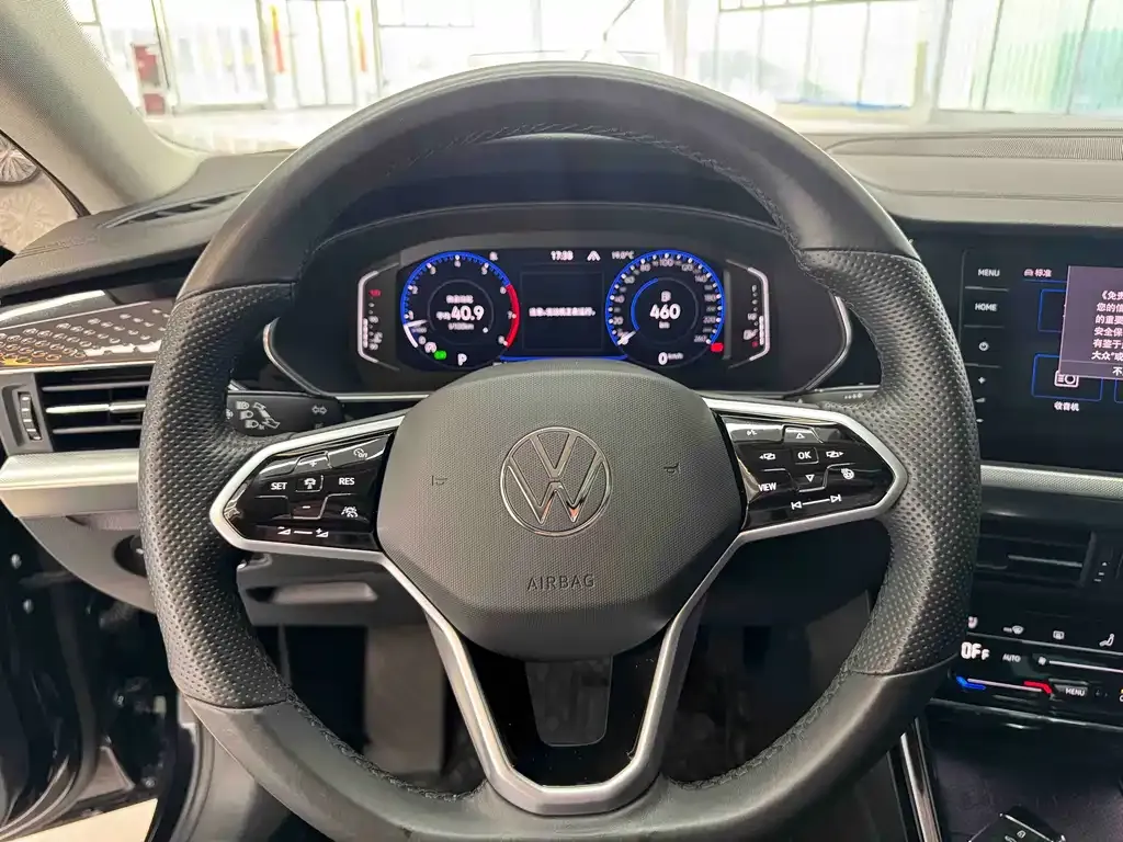 Volkswagen Passat — фото 4