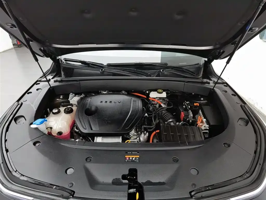 Geely Galaxy L7 — фото 9