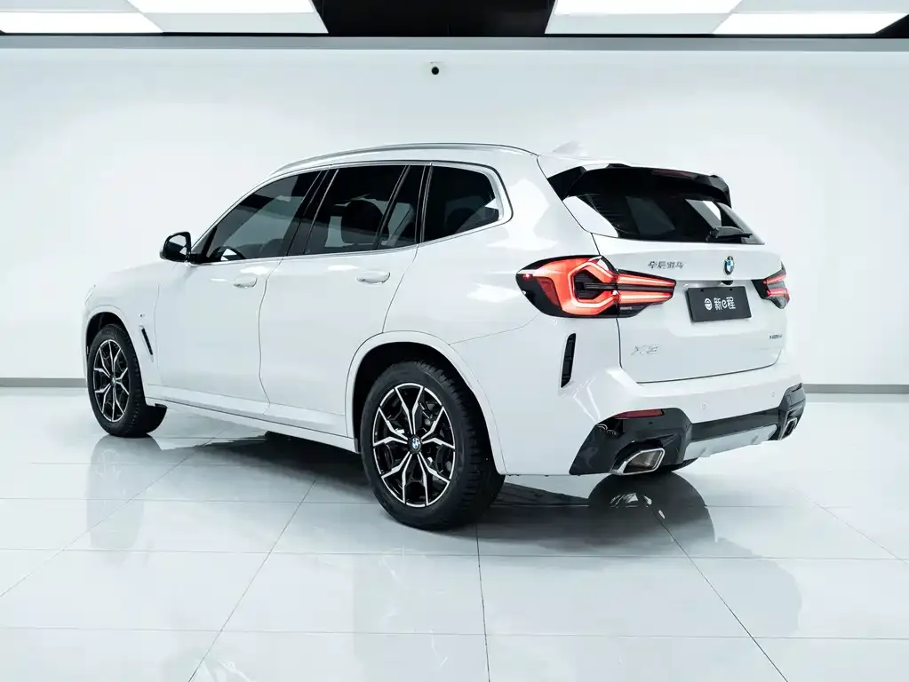 BMW X3 — фото 2