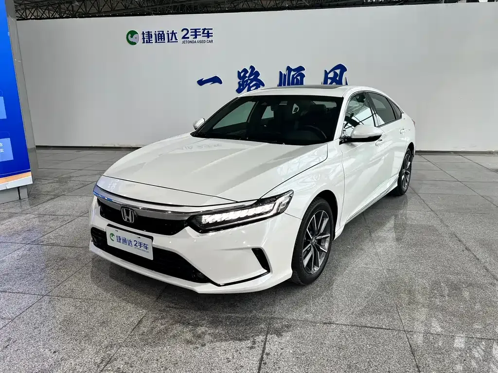 Honda Inspire — фото 1