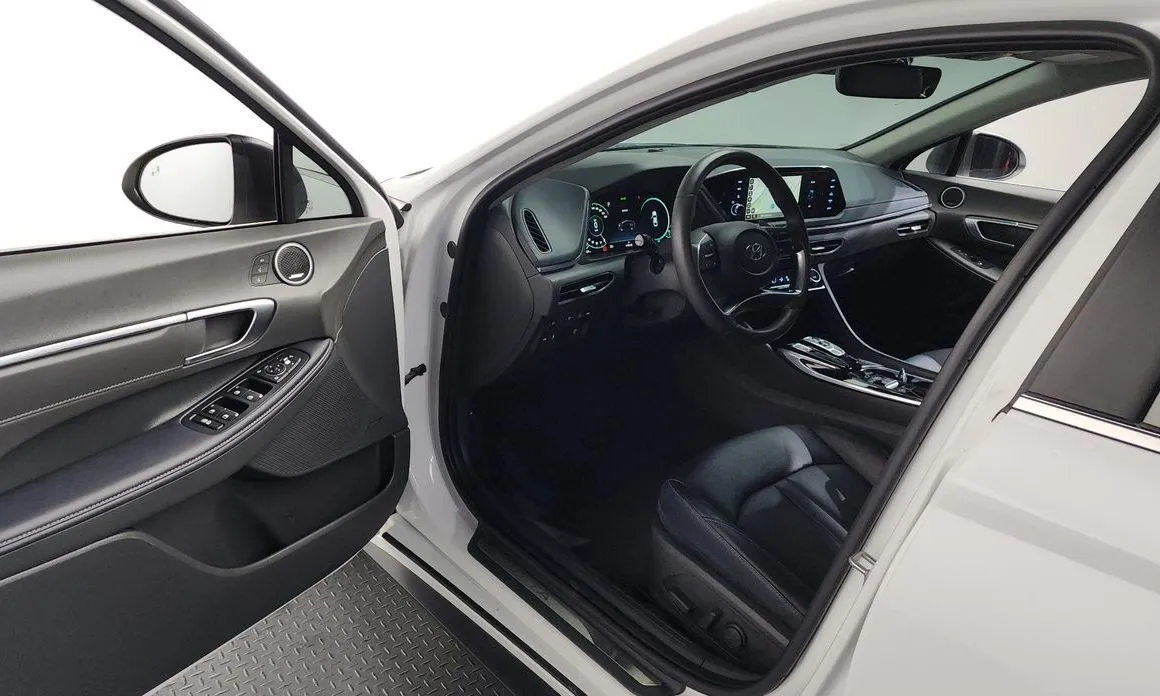 Hyundai Sonata 2023 из KR, фото 5