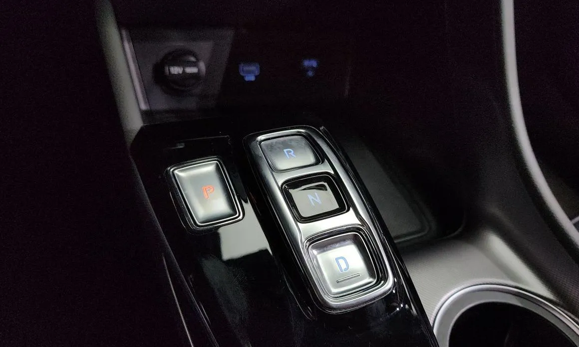 Hyundai Sonata 2023 из KR, фото 9