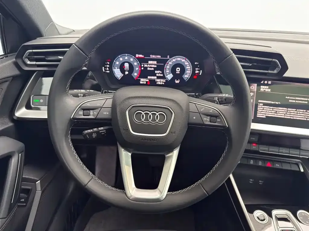 Audi A3 — фото 7