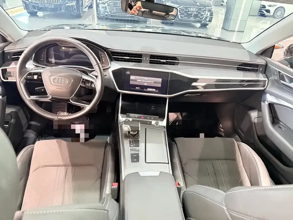 Audi A7L — фото 4