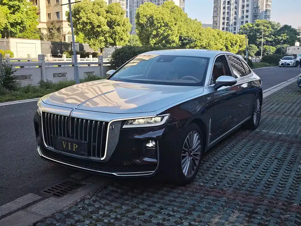 Hongqi H9 — фото 1