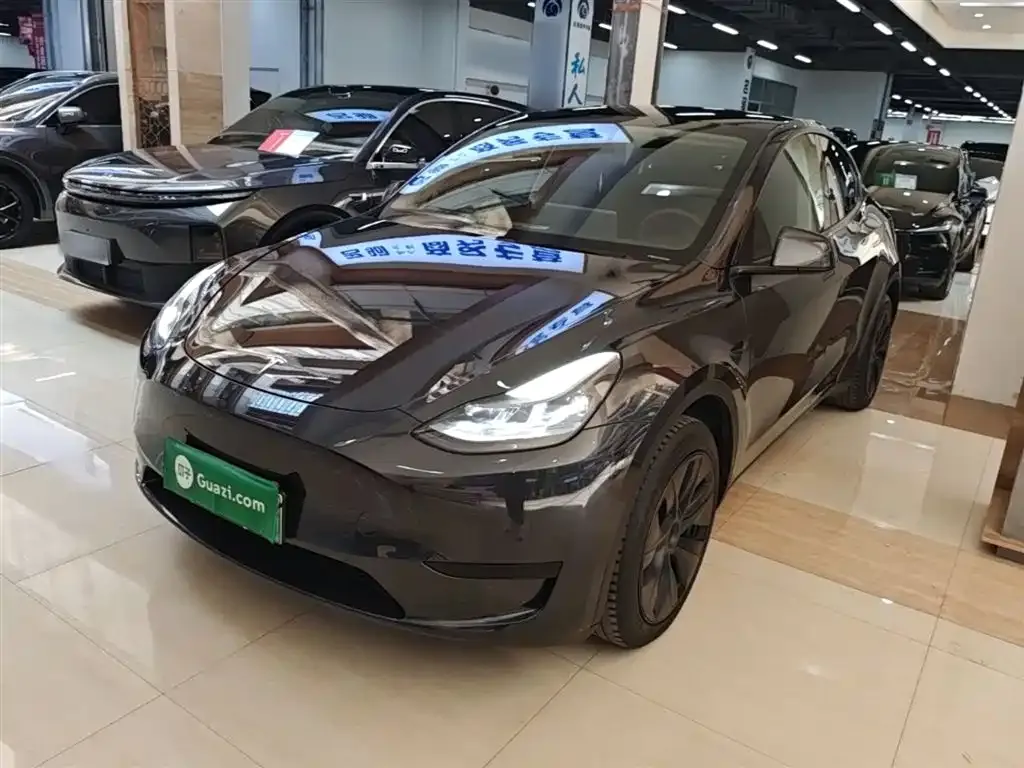 Tesla Model Y — фото 7