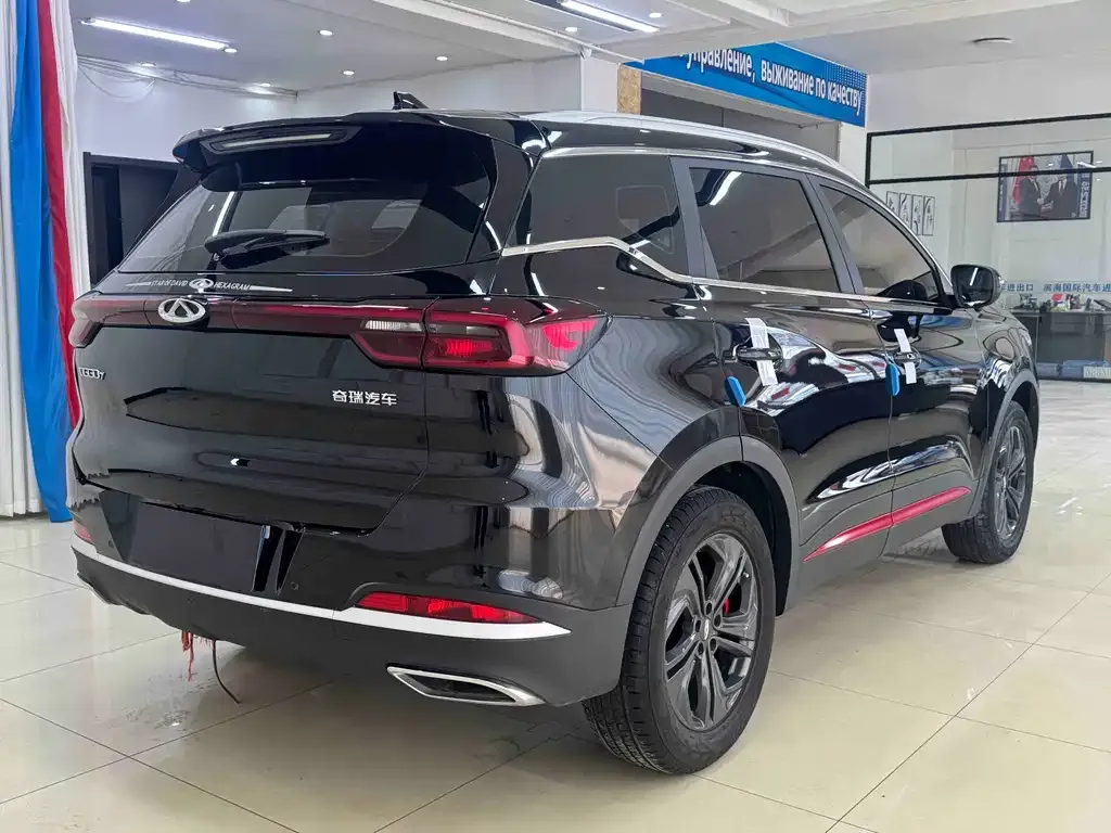Chery Tiggo 7 — фото 9