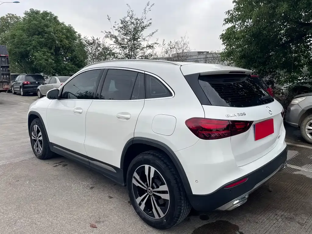Mercedes-Benz GLA 2024 из CN, фото 7