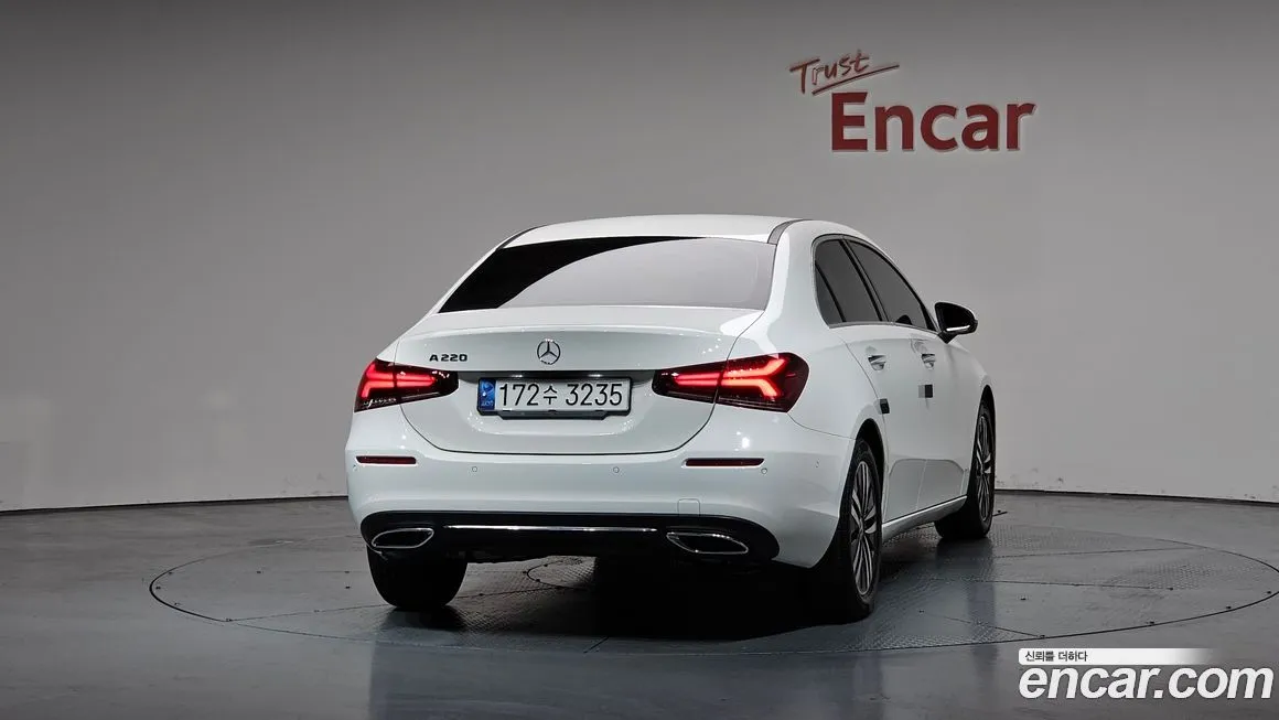 Mercedes-Benz A-Class — фото 3