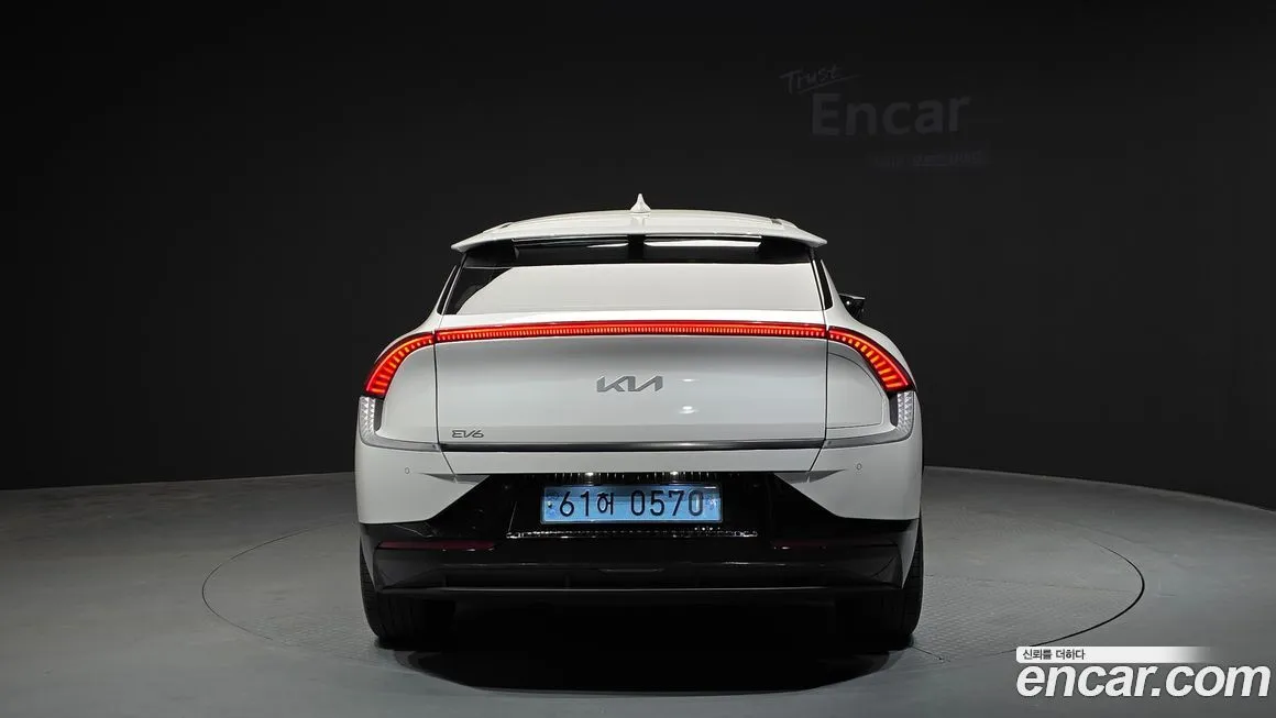 Kia EV6 — фото 2
