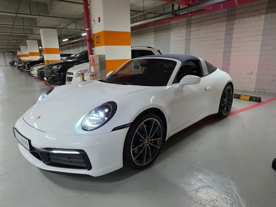 Porsche 911 2024 из KR, фото 10