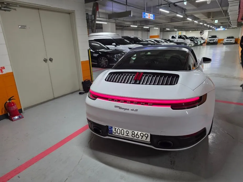Porsche 911 2024 из KR, фото 6