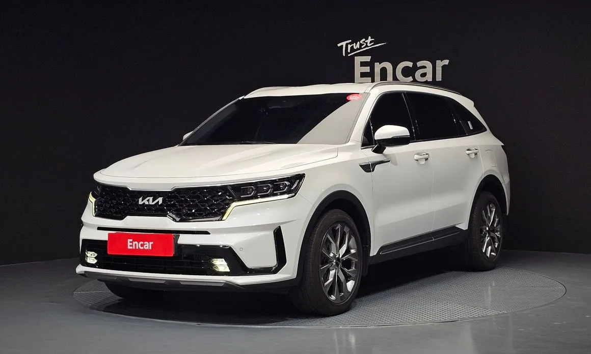 Kia Sorento — фото 1