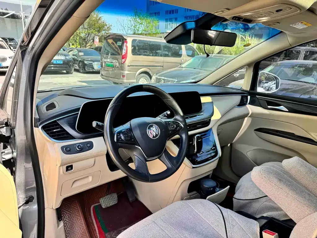 Buick GL8 2023 из CN, фото 8