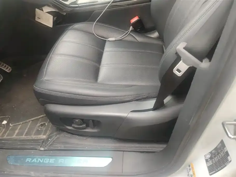 Land Rover Evoque — фото 4