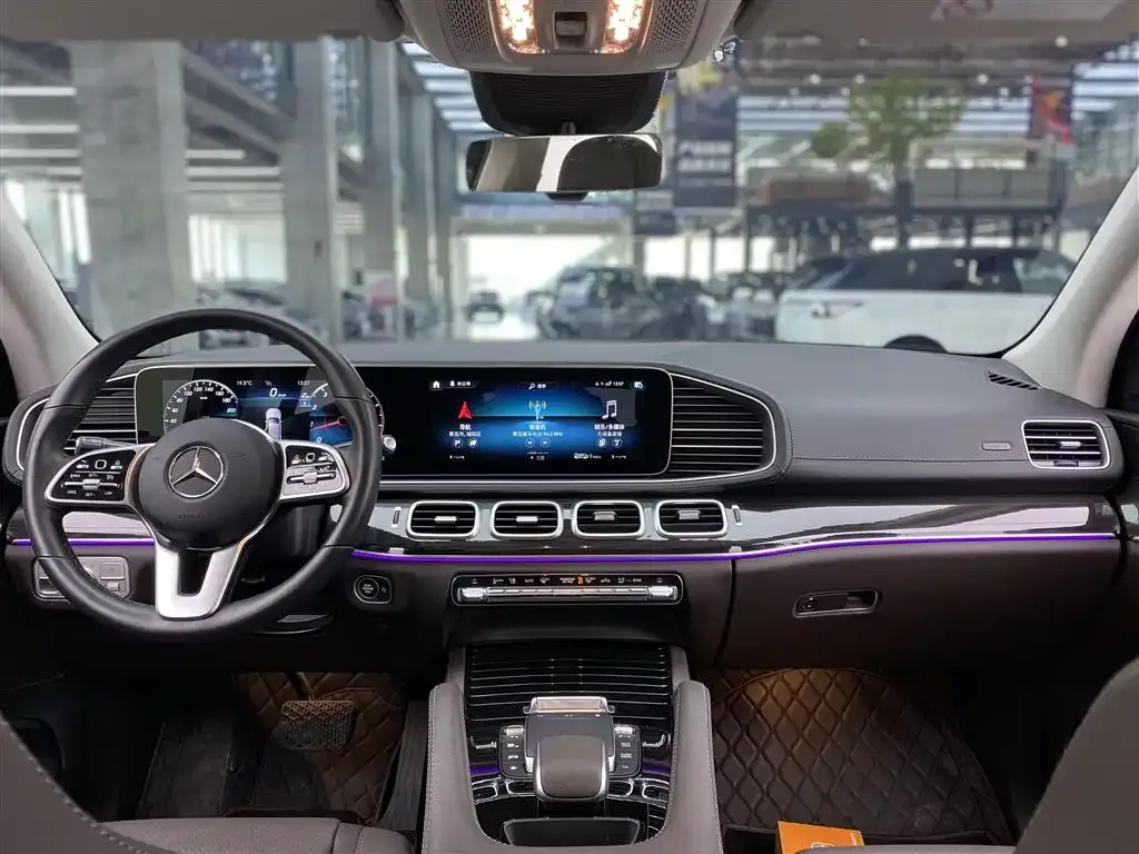 Mercedes-Benz GLE — фото 7