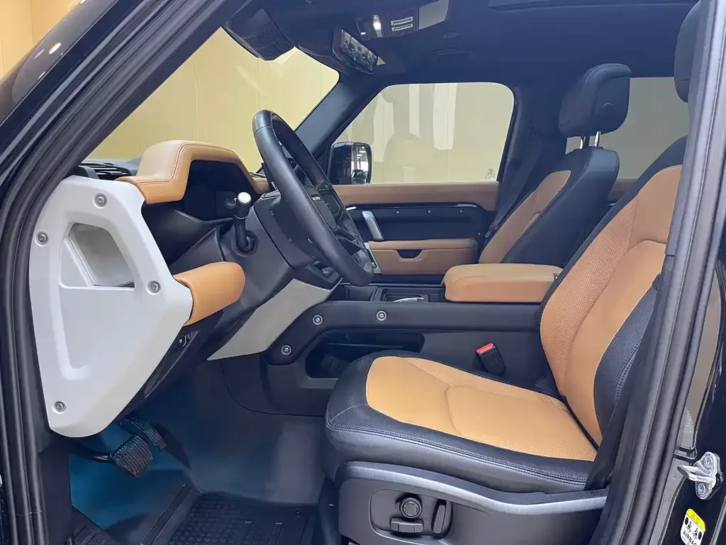 Land Rover Defender 2023 из CN, фото 8