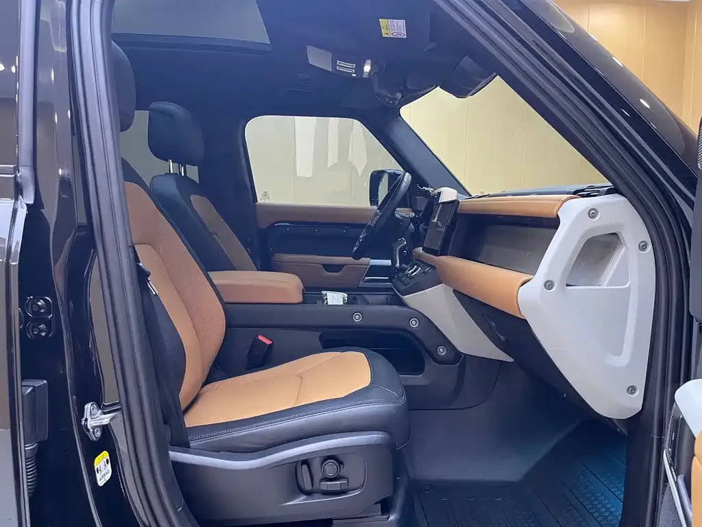 Land Rover Defender 2023 из CN, фото 5