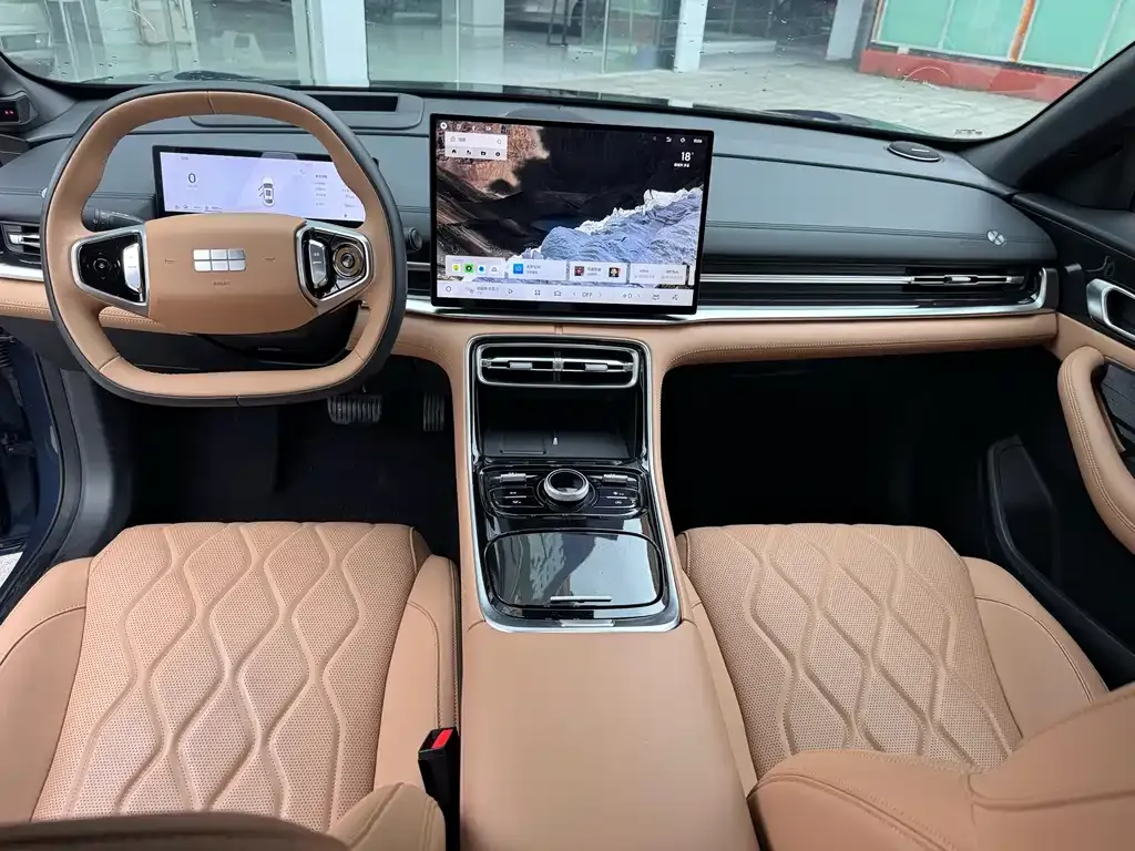 Geely Galaxy A7 — фото 4
