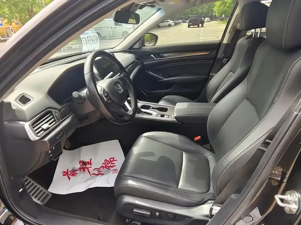 Honda Accord 2022 из CN, фото 7