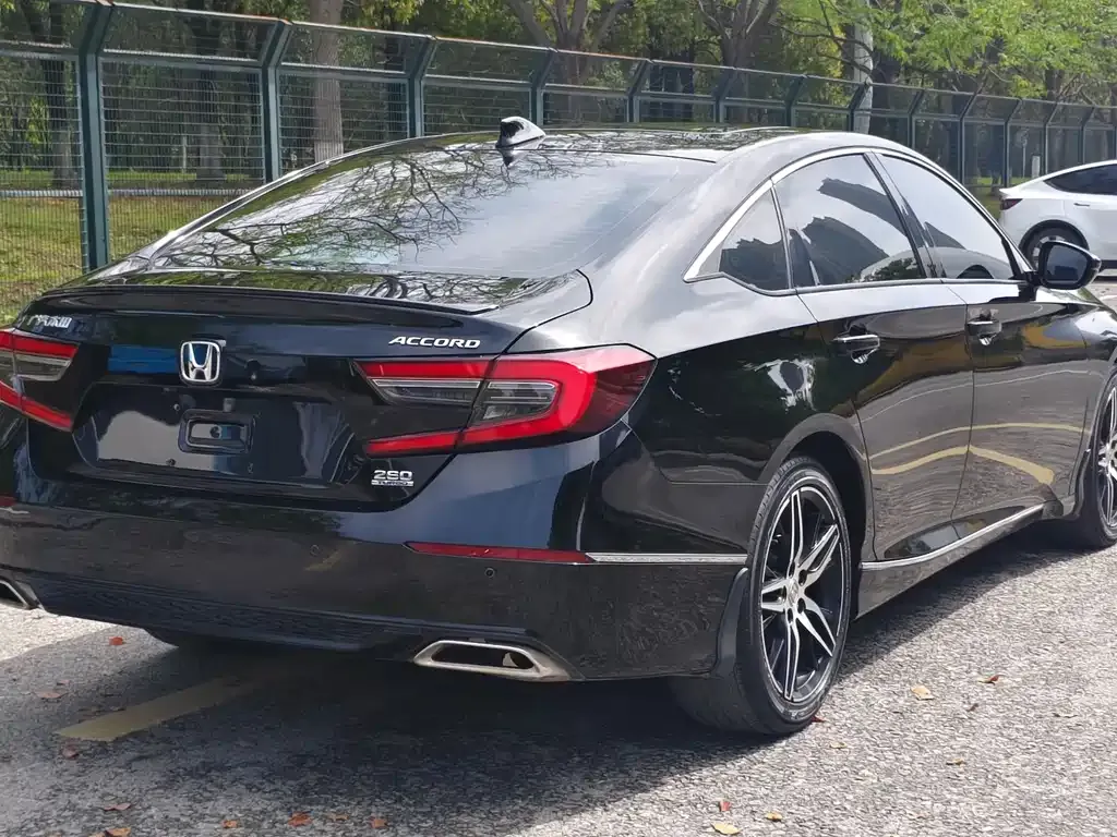 Honda Accord 2022 из CN, фото 6