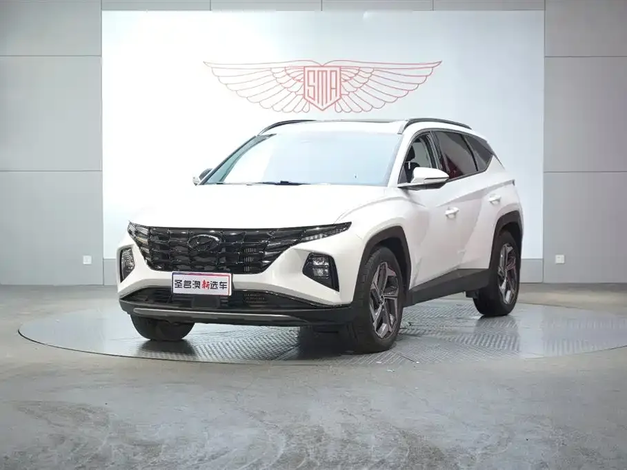 Hyundai Tucson — фото 1