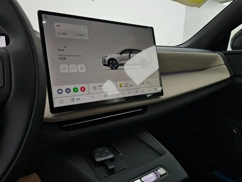 Volvo XC70 Plug-in Hybrid 2026 из CN, фото 8