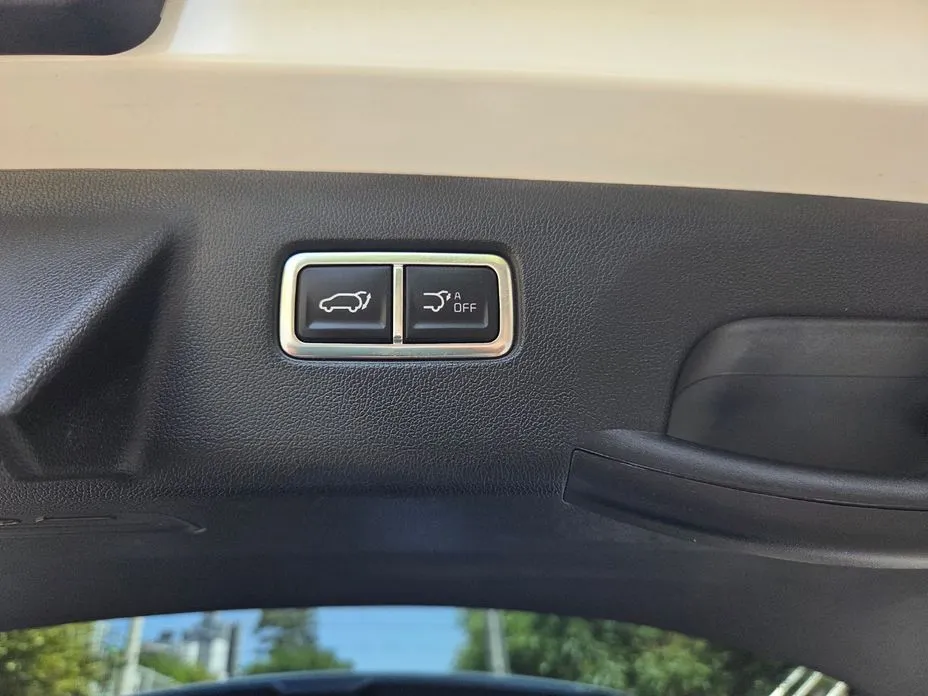 Kia Sorento — фото 5