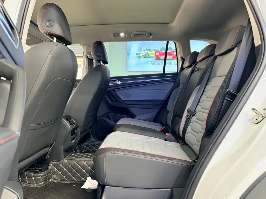 Volkswagen 途观L插电混动 — фото 2