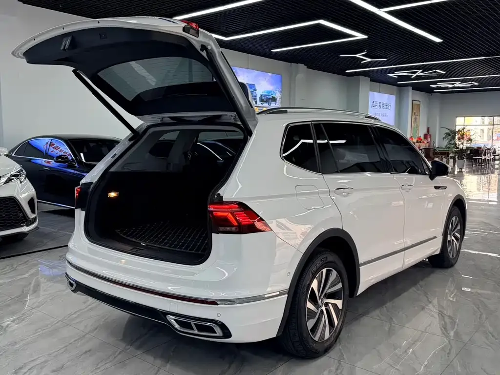 Volkswagen 途观L插电混动 — фото 9