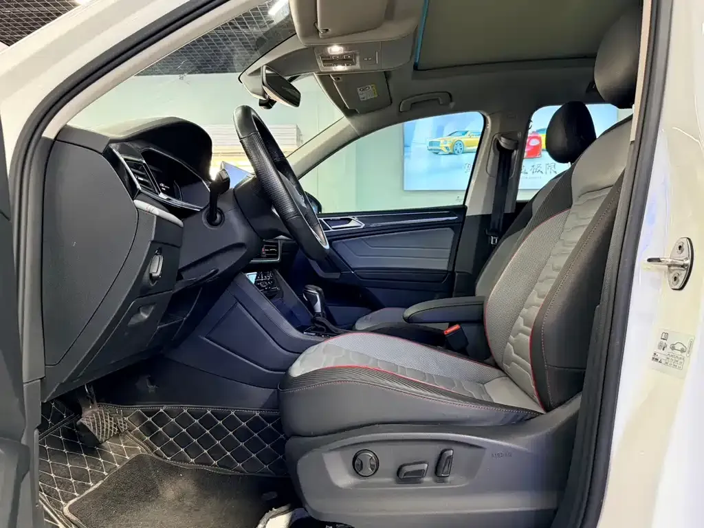 Volkswagen 途观L插电混动 — фото 3