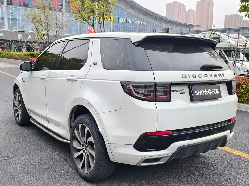 Land Rover Discovery Sport — фото 2