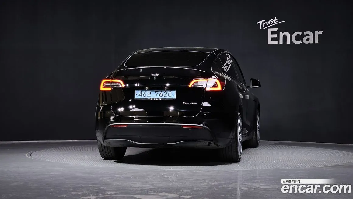 Tesla Model Y — фото 4